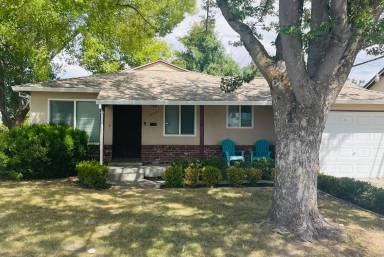 Main picture of 2370 32nd Ave