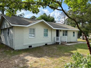 Main picture of 207 Adkins Cir