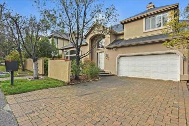 Main picture of 2070 Stockbridge Ave