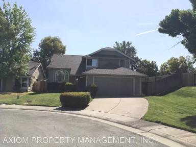 Main picture of 405 Blair Ct