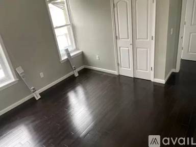 Main picture of 11 Searing Ave
