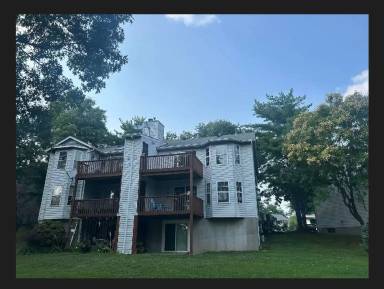 Main picture of 195 Harvest Moon Ct