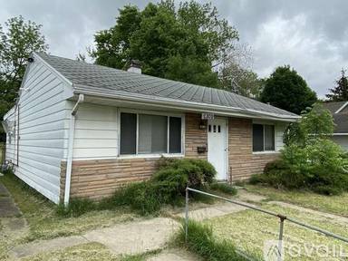 Main picture of 1301 Queen St