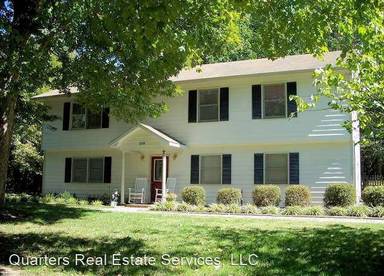 Main picture of 105 Eaglewood Dr
