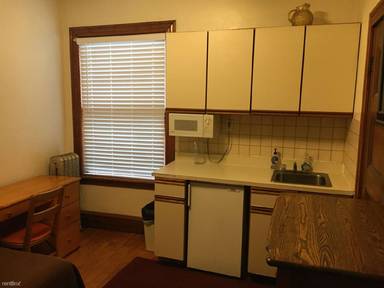 Main picture of 38 Linden St