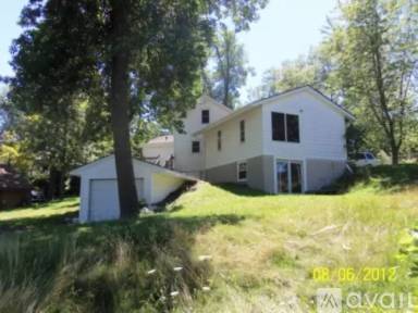 Main picture of 1753 N River Dr