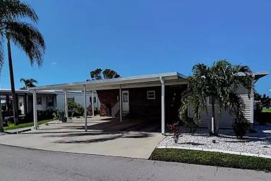 Main picture of 428 Hidden Cove Rd