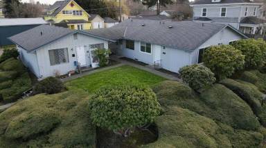 Main picture of 2902 N 12th St