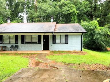 Main picture of 408 Lexington Hts