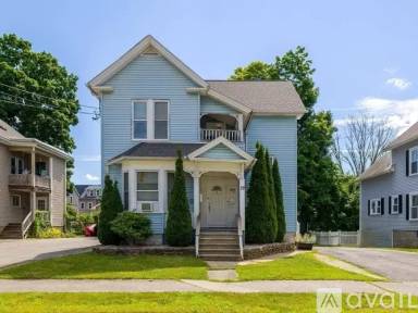 Main picture of 19 Schofield Ave