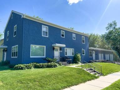Main picture of 801 S Menlo Ave