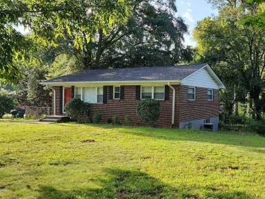 Main picture of 60 Manuel Dr