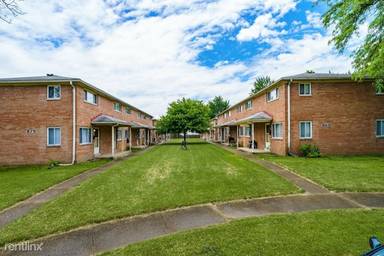 Main picture of 889 N Meadows Ct