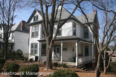 Main picture of 513 Locust Ave