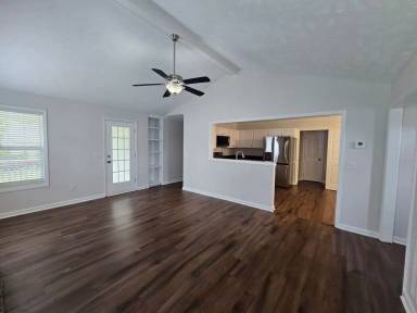 Main picture of 7248 Beaver Run Dr