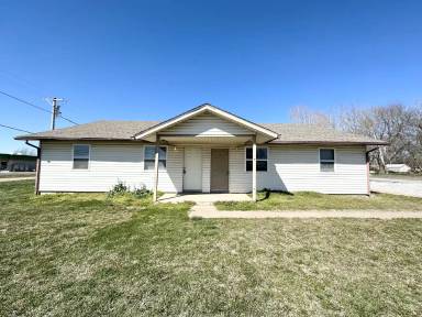 Main picture of 95 Pine Ave