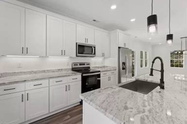 Main picture of 5123 Windermere Ave