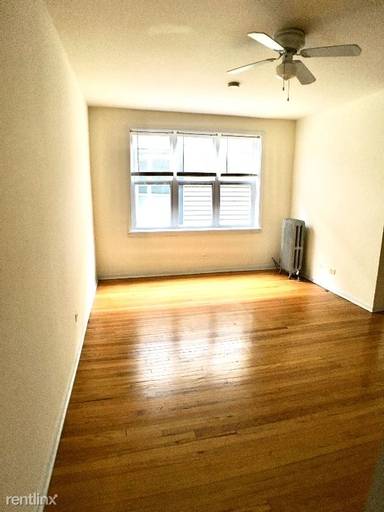 Main picture of 912 W Dakin St