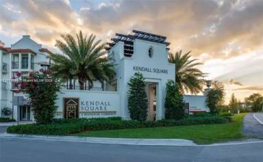 Main picture of 9360 SW 170th Psge