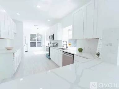 Main picture of 11321 Chaucer Dr