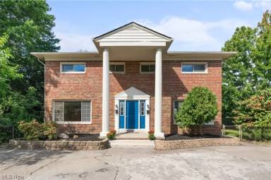 Main picture of 15334 Triskett Rd