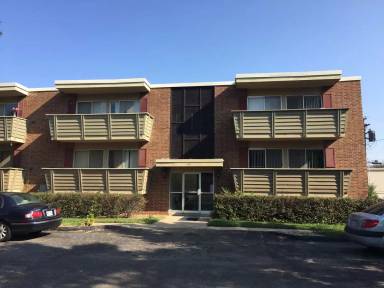 Main picture of 1002 W 24th St