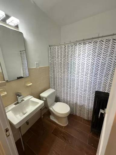 Main picture of 8302 Lake Ave