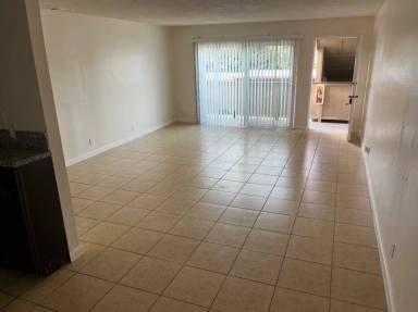 Main picture of 3976 Waring Rd