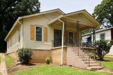 Main picture of 1049 Sims St SW