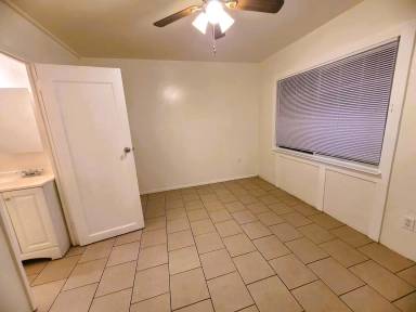 Main picture of 1425 Grand Ave