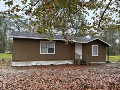 Main picture of 4087 Memorial Dr