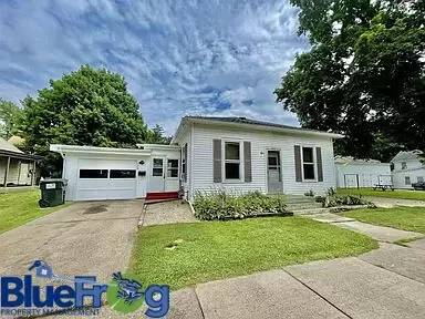Main picture of 176 Frontier St
