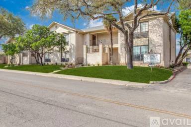Main picture of 165 W Rampart Dr