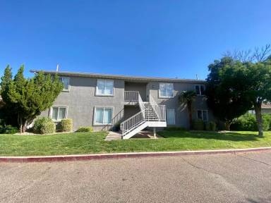 Main picture of 766 N 2720 E