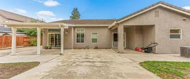 Main picture of 2921 Garzellis Way