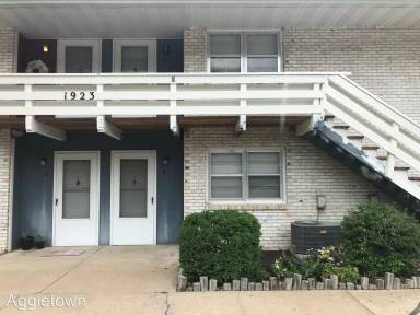 Main picture of 1923 Anderson Ave