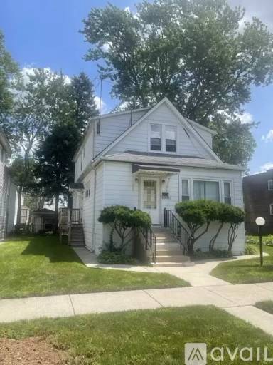 Main picture of 11645 S Lowe Ave