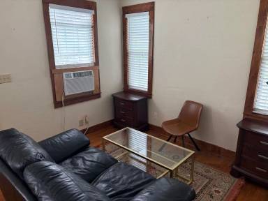 Main picture of 1529 Johns Rd