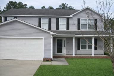 Main picture of 219 Pineclave Cir