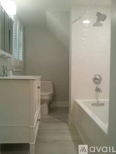 Main picture of 602 N Salem Rd