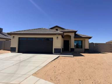 Main picture of 3991 E San Gabriel St