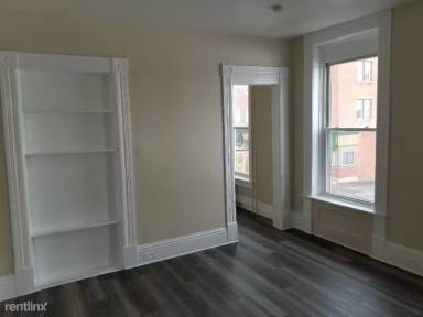 Main picture of 87 N Main St
