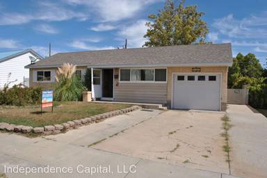 Main picture of 1506 N Carlton Ave