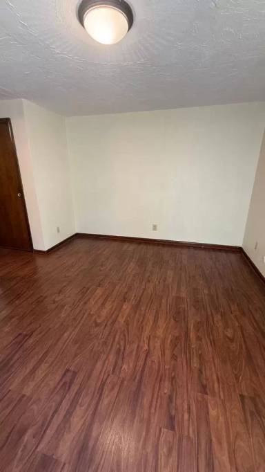 Main picture of 709 E 29th St