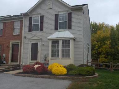 Main picture of 101 W Newtown Pl