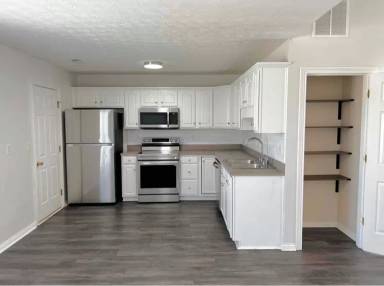 Main picture of 4162 Silver Slate Dr