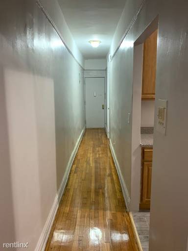 Main picture of 646 Argyle Rd Apartments