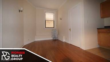 Main picture of 4641 N Paulina St