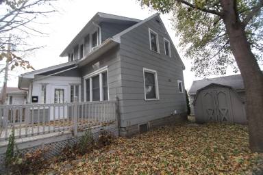 Main picture of 4519 5th Ave