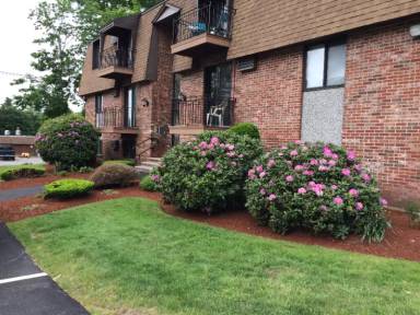 Main picture of 655 W Lowell Ave